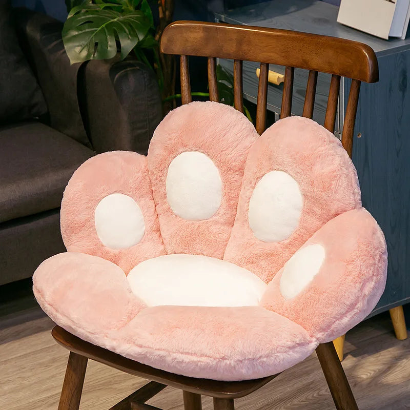 Claw-some Cushion